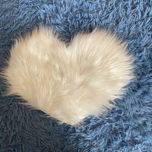 Heart rug